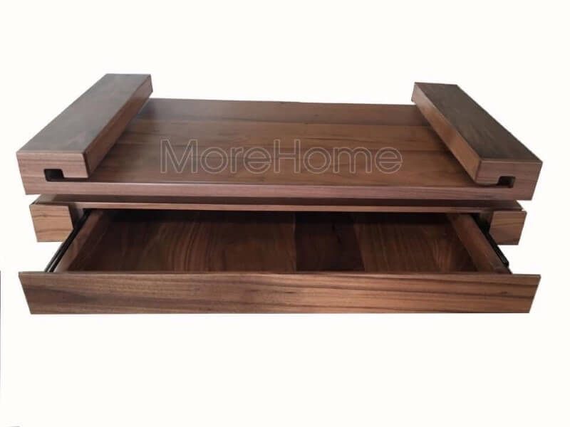 Morehome là một công ty chuyên sản xuất và thi công các mẫu bàn thờ gỗ óc chó sang trọng dành cho các căn hộ chung cư.